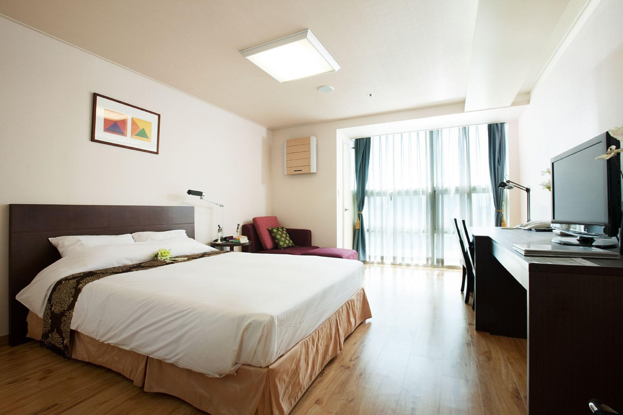 Gangnam Family Hotel Сеул Экстерьер фото