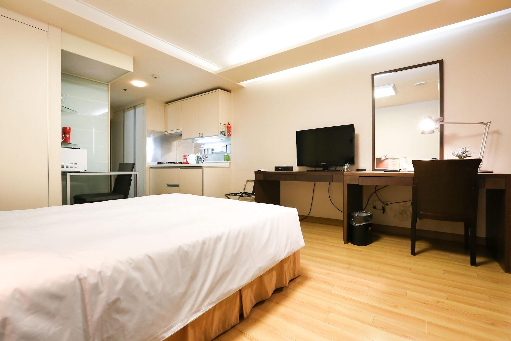 Gangnam Family Hotel Сеул Экстерьер фото