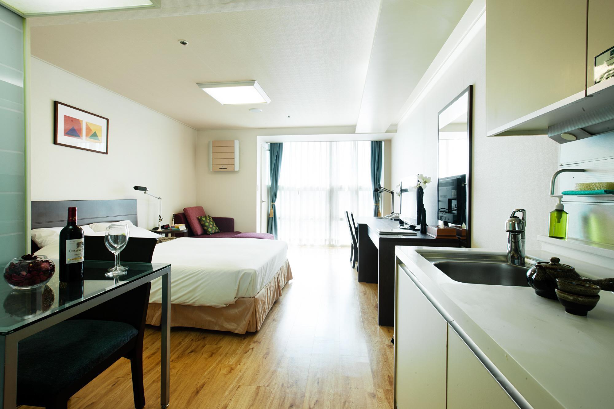 Gangnam Family Hotel Сеул Экстерьер фото